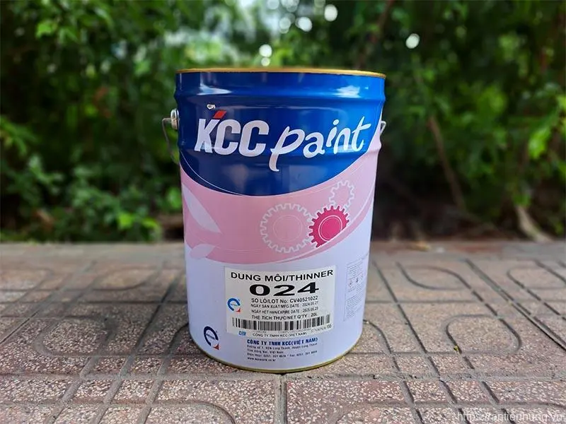 Giao hàng nhanh chóng: Phục vụ khách hàng tại Bình Dương và các khu vực lân cận. #1 Dung Môi Pha Sơn Thinner 024 Bình Dương